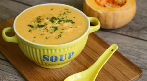 Диетический крем-суп из тыквы и курицы
