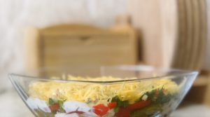 Слоенный салат из кабачков