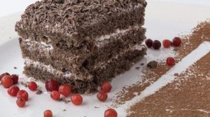 Шоколадно-сливочный ПП-торт «Минутка»