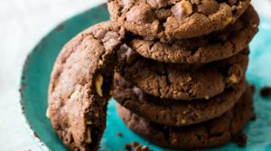 Шоколадное печенье с фундуком — хрустящее удовольствие